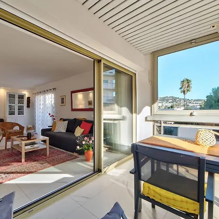 Апартаменты Reina Pointe Croisette Palm *