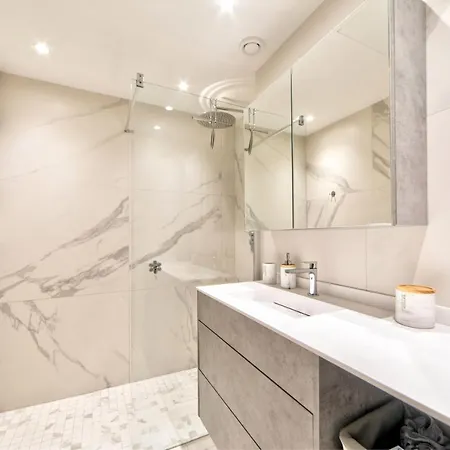 Апартаменты Reina Pointe Croisette Palm *